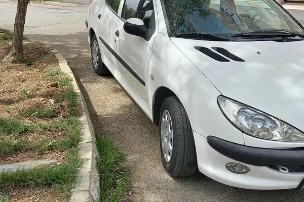پژو، 206 SD