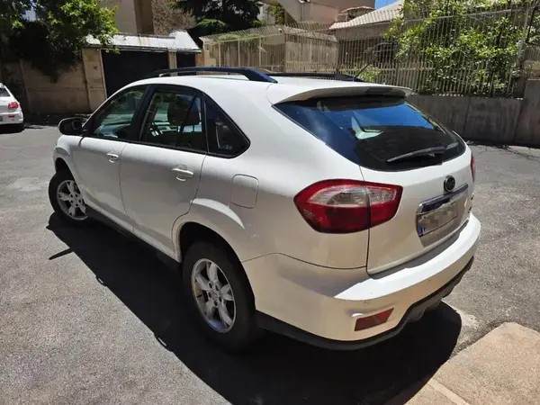 بی وای دی، S6