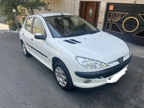 پژو، 206