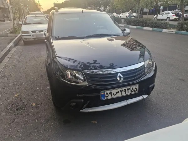 رنو، ساندرو