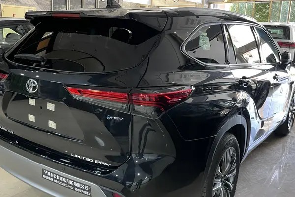 تویوتا، C-HR هیبرید