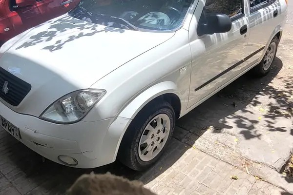 تیبا، هاچ بک