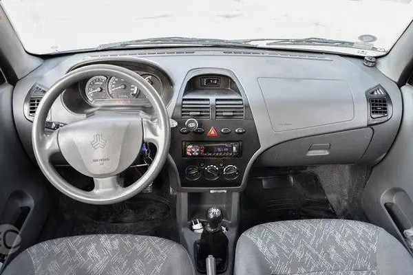 تیبا، هاچ بک