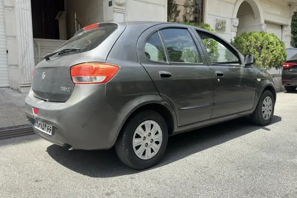 تیبا، هاچ بک