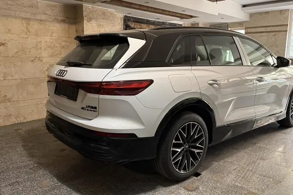 آئودی، Q5 e-tron
