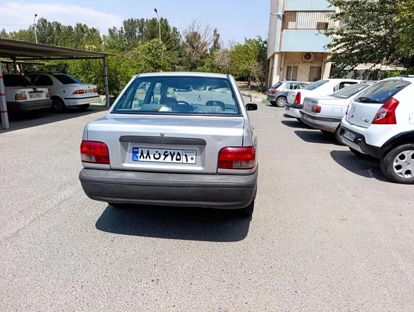 پراید، صندوق دار