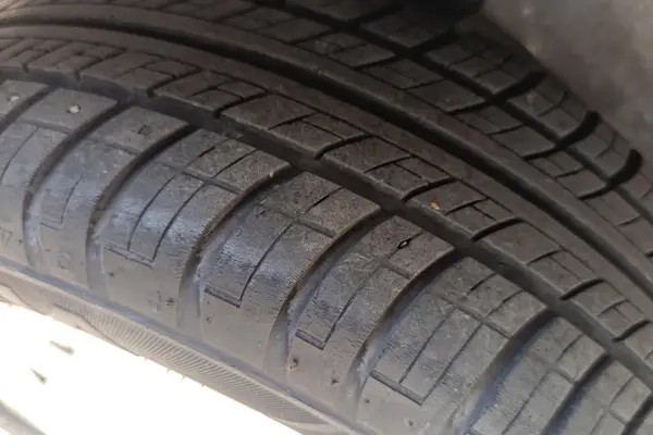 پراید، صندوق دار