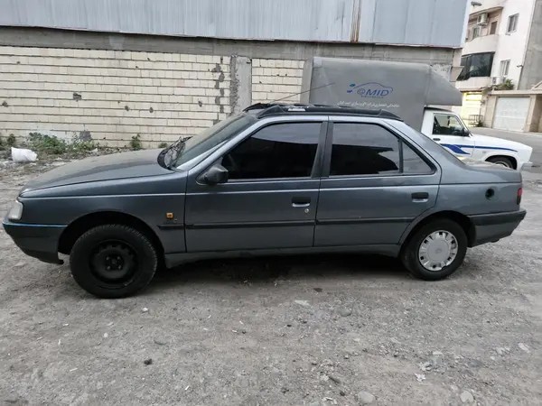 پژو، 405