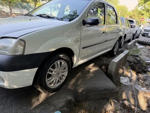 رنو، تندر 90