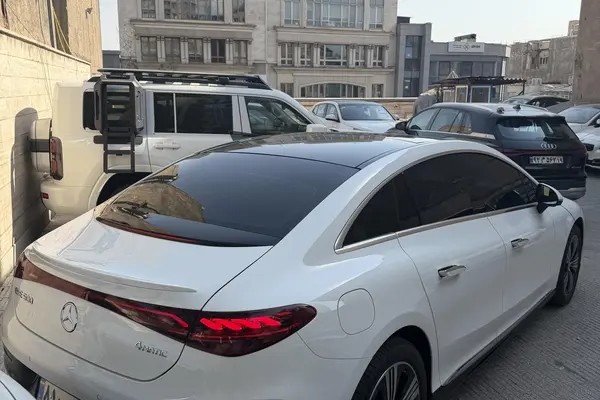 بنز، EQE Sedan