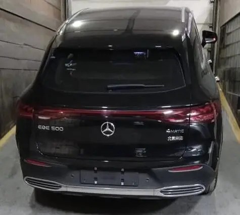بنز، EQE SUV