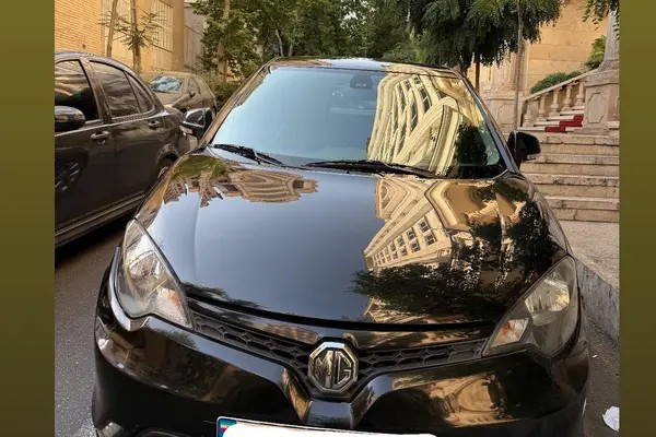 ام جی، 3
