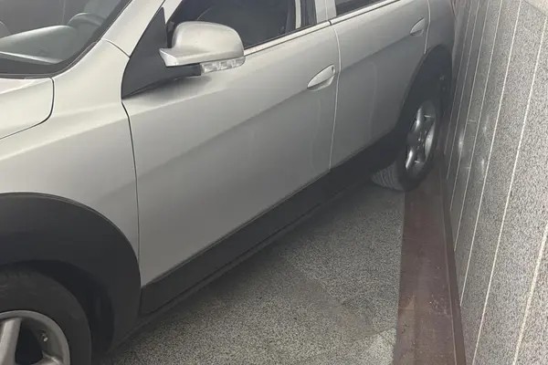 دانگ فنگ، H30 کراس