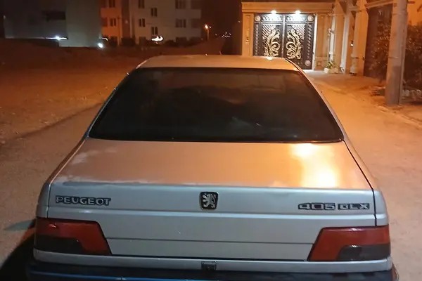 پژو، 405