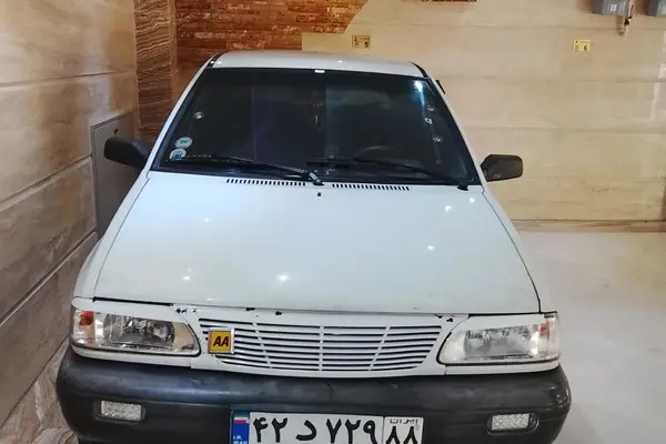 پراید، صندوق دار
