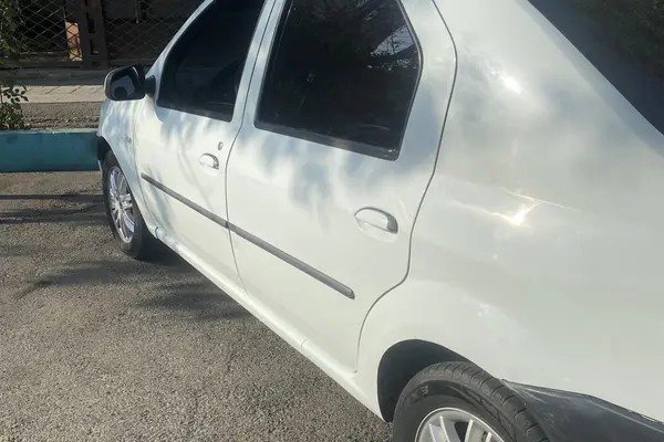 رنو، تندر 90