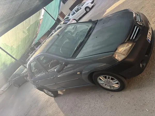 رنو، تندر 90