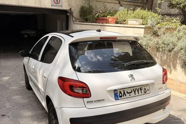 پژو، 207