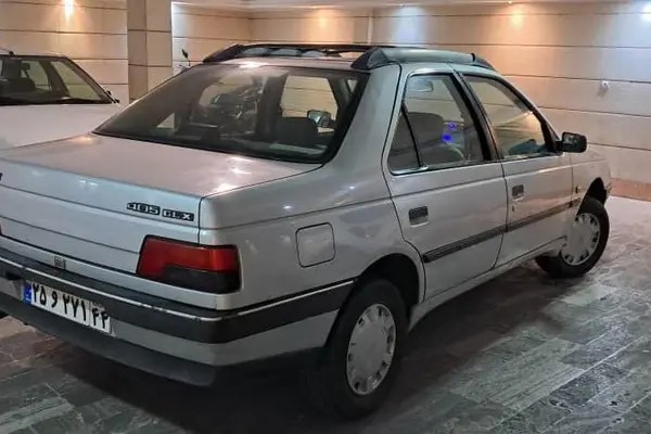 پژو، 405