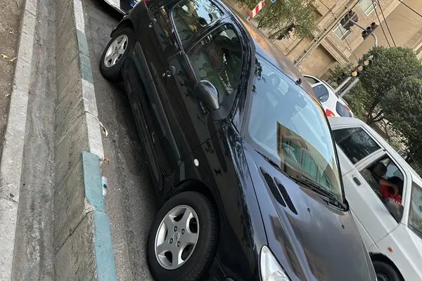 پژو، 206