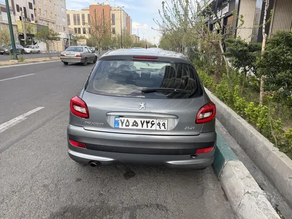 پژو، 207