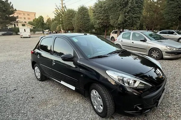 پژو، 207