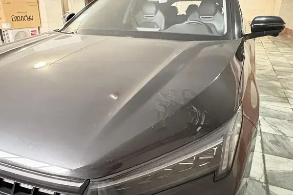 کی ام سی، J7