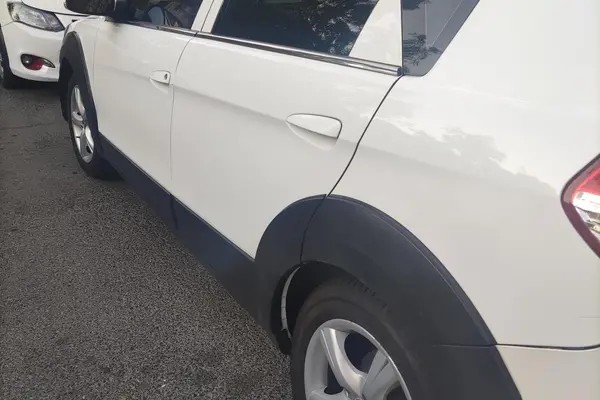 دانگ فنگ، H30 کراس