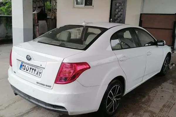 بسترن، B50F