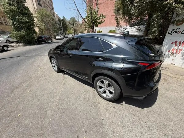 لکسوس، NX هیبرید