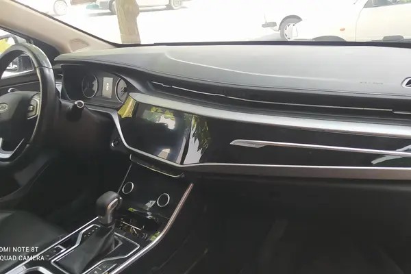 ام وی ام، آریزو 5ev