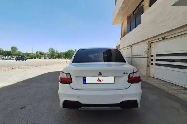 ساینا، S