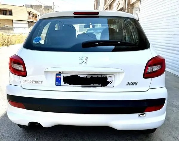 پژو، 207