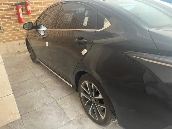 فونیکس، آریزو 6 پرو