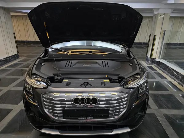 آئودی، Q5 e-tron