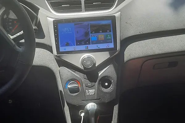 ام وی ام، 315هاچ بک