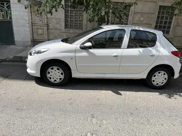 پژو، 207