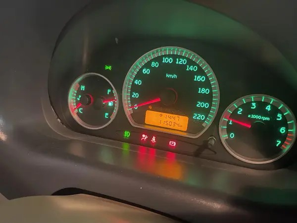 ام وی ام، 110