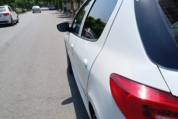 پژو، 207