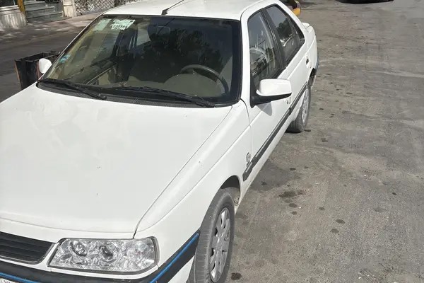 پژو، 405