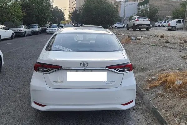 تویوتا، کرولا هیبرید
