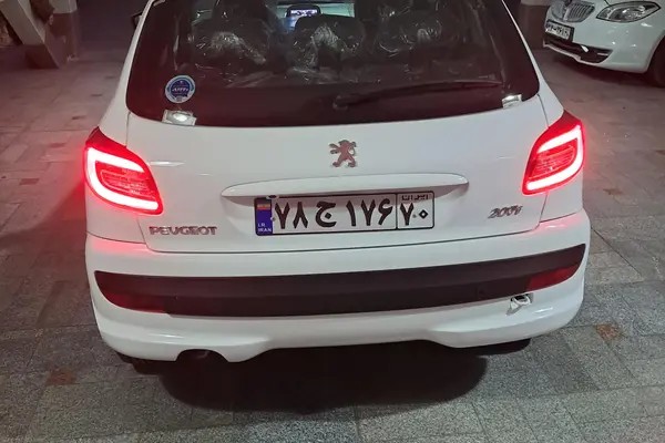 پژو، 207