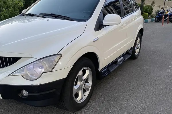 سانگ یانگ (KGM)، اکتیون
