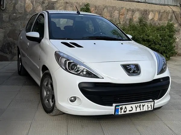 پژو، 207