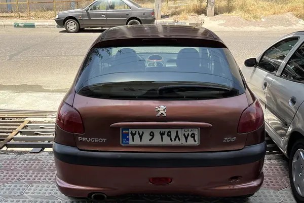 پژو، 206
