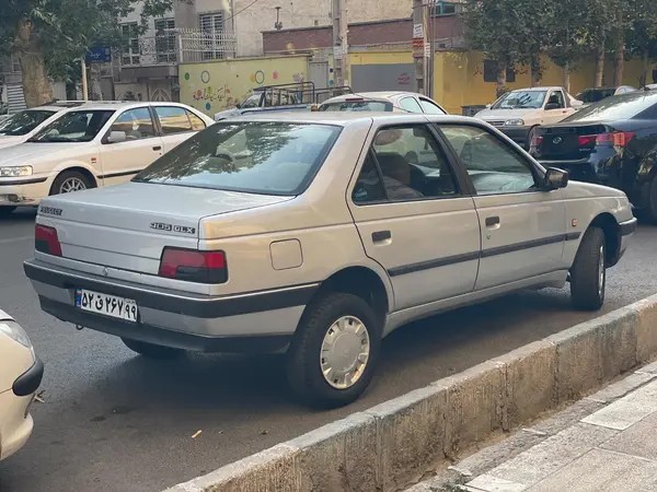 پژو، 405