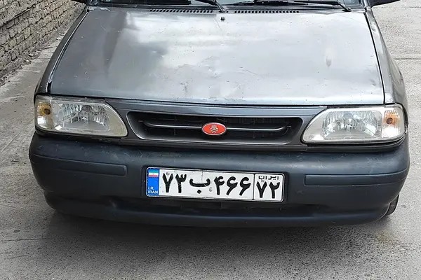 پراید، صندوق دار