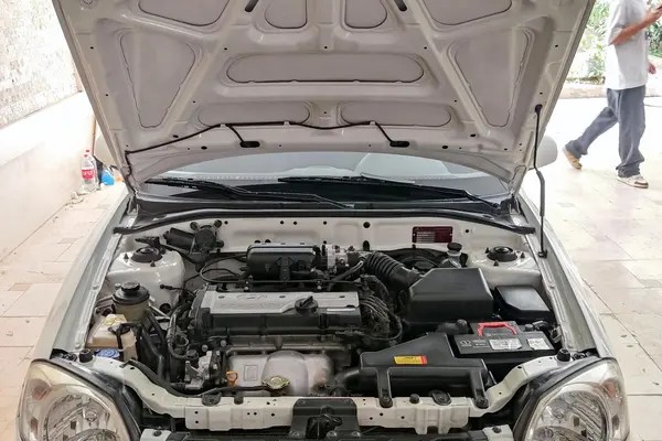 هیوندای، ورنا