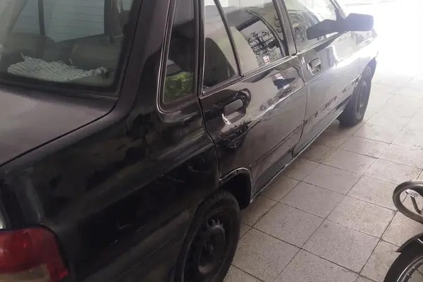 پراید، صندوق دار