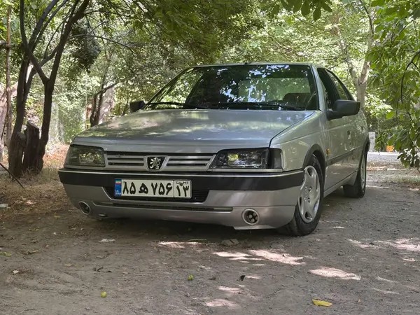 پژو، 405